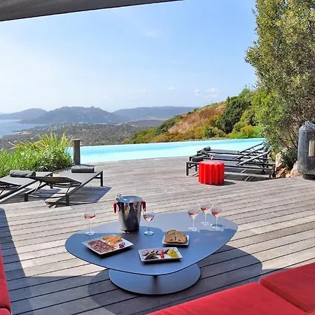 ヴィラ Villa Lorenzo